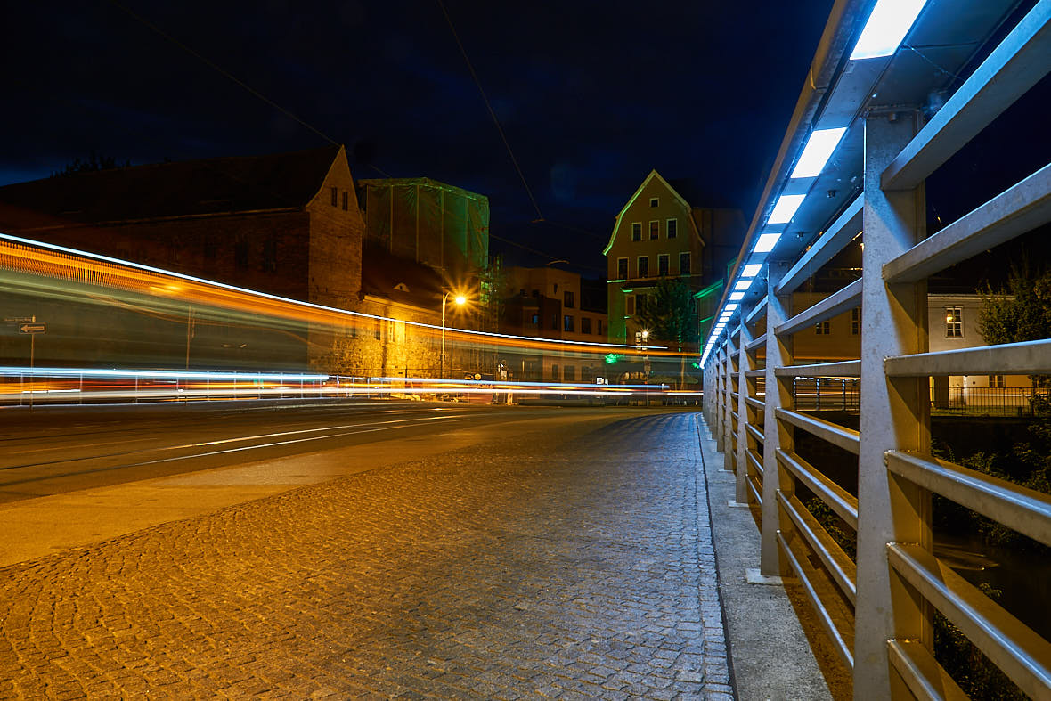 Lichtzieher von Straßenbahnen - Klausbrücke in Halle
